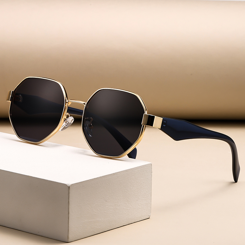 Retro Round Frame Large Frame  - огляд і ціна Cycling Glasses